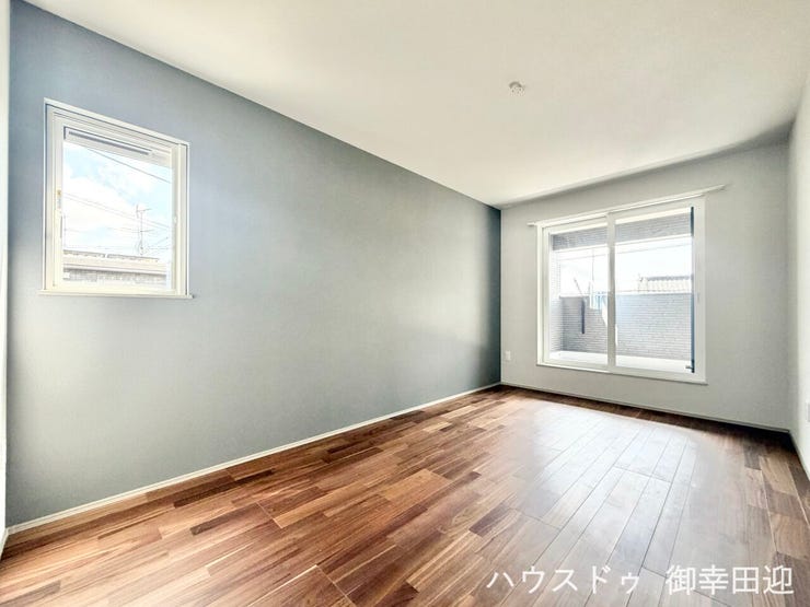 ■2階7.5帖洋室■心からリラックスできる静けさ、上質な眠りで、毎日をリセットします。明日への活力を養う空間です。