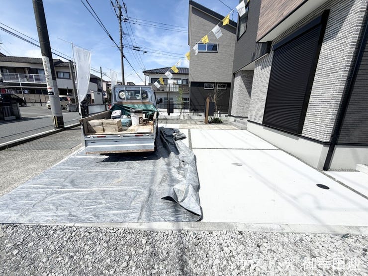■車と趣味の幅が広がる場所■単なる駐車スペースではない、洗車やタイヤ交換、DIYにも使える多目的な屋外スペースです。