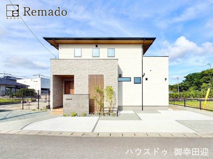■家の印象を決める「顔」■街並みに美しく調和しながら、帰るたびに誇らしく思える、あなたのためのシンボルです。