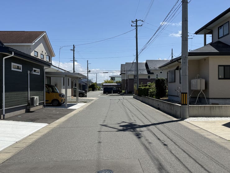 現地(2026年7月)撮影
◎本日案内可能◎
詳細は、ハウスドゥ 八戸下長までお気軽にお問い合わせくださいませ♪