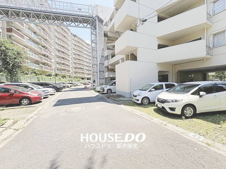 ■敷地内駐車場有り!
■空き状況はお問い合わせください♪