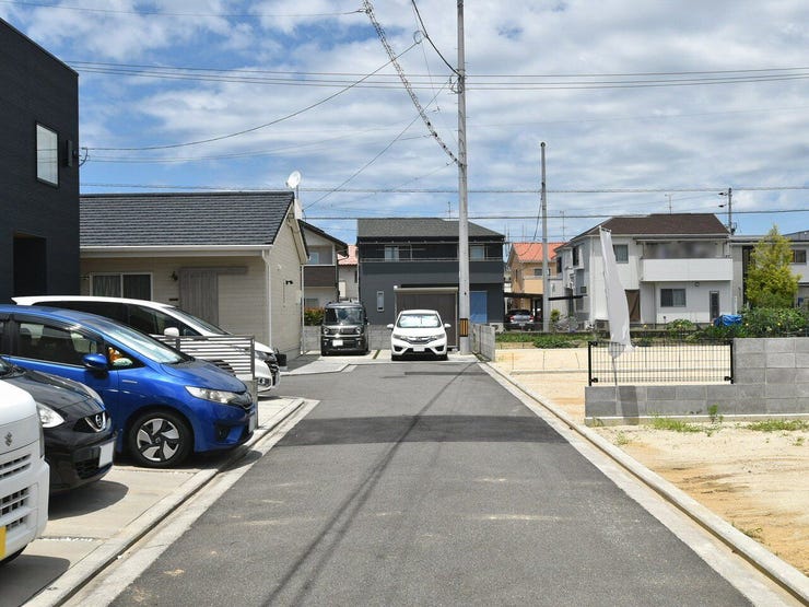 西側道路