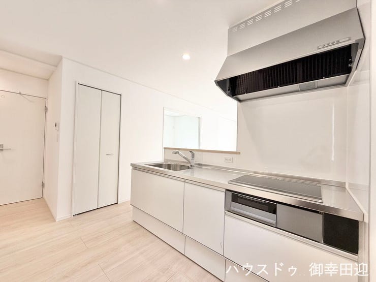 ■家族の「美味しい」が集まる舞台■高い機能性と美しいデザインを両立。料理する人も、待つ人も、笑顔になれる場所です。