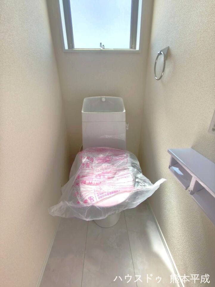 2階にもトイレがあり、朝の混雑の解消にも役立ちます