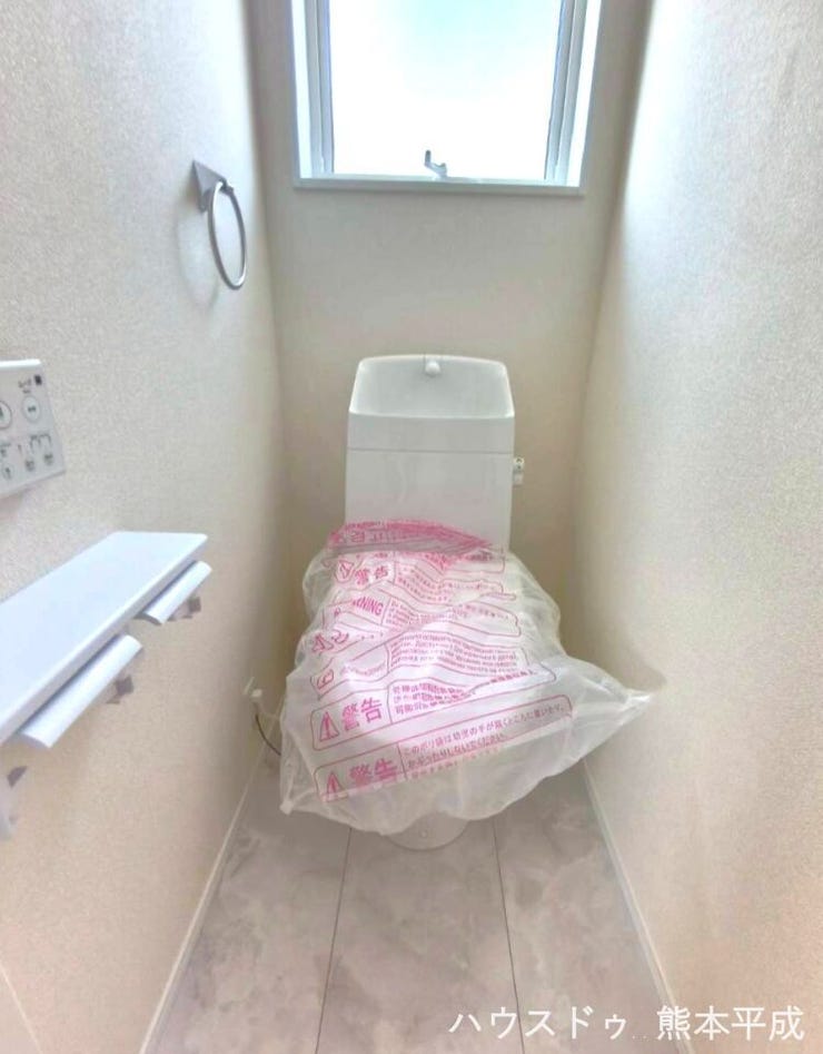 2階にもトイレがあり、朝の混雑の解消にも役立ちます