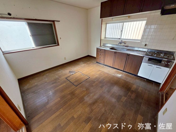 2面採光の明るいLDK!
