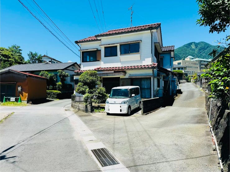 北側 私道 幅員約3.3m 接道約14.0m