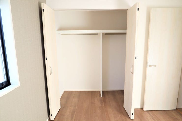 クローゼット 同仕様
全室収納付き!
お部屋がスッキリ片付きます!