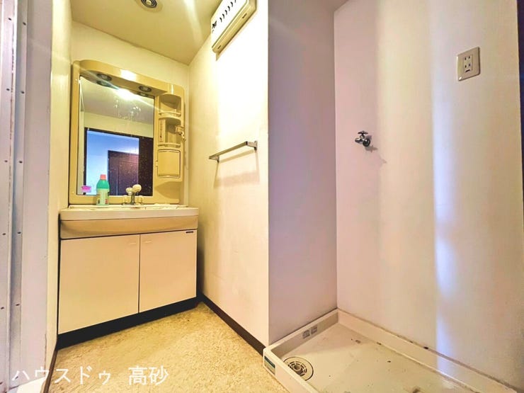 清潔に保ちやすい、シンプルで使い勝手の良い洗面所です◎(撮影日:2026.710)