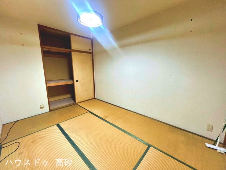 和室は洋室よりもクッション性があり、お子様の遊び場やお昼寝スペースにも最適ですね!(撮影日:2026.710)