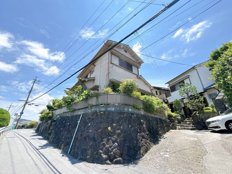 自然とうまく調和した環境の良い地域です。
毎日を快適に気持ちよく過ごしていただけます。