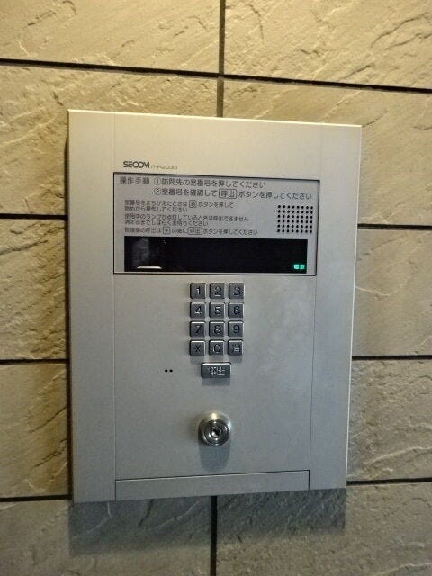オートロック付き