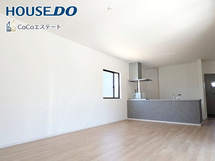□■リビング■□
ご家族と自然と会話が弾むリビング階段付き。