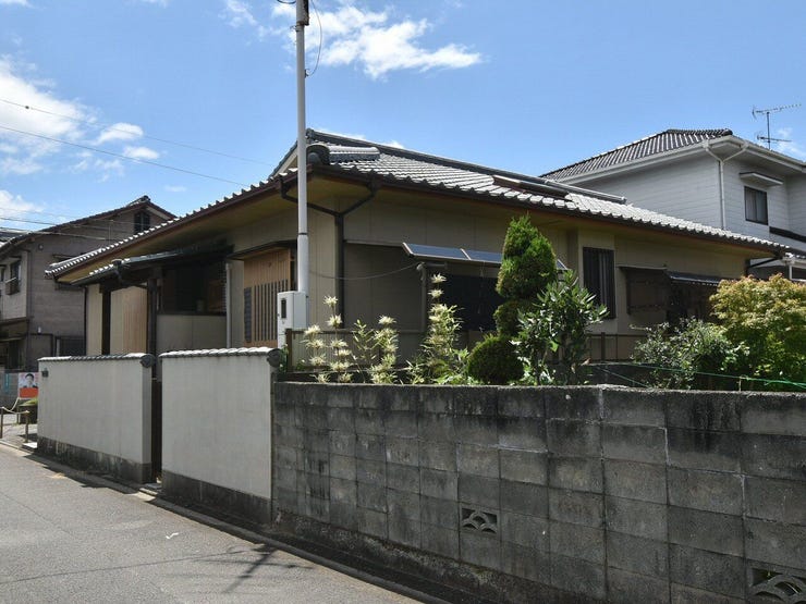 外観を北東側より撮影