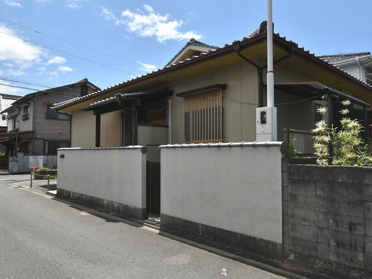 外観を北東側より撮影