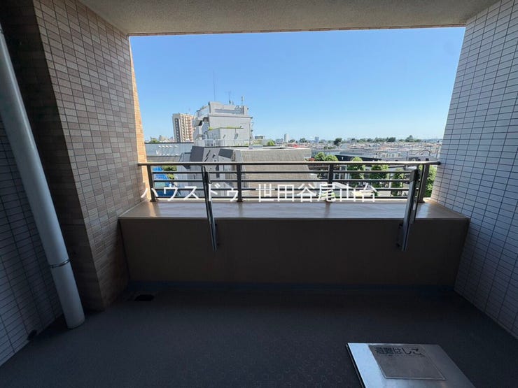 開放感のあるワイドバルコニーを採用。LDKと一体感のある設計で、明るく快適な住空間を叶えます。