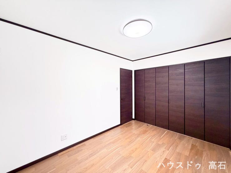 プライベートを大切にするフロアで、寝室にピッタリです!
