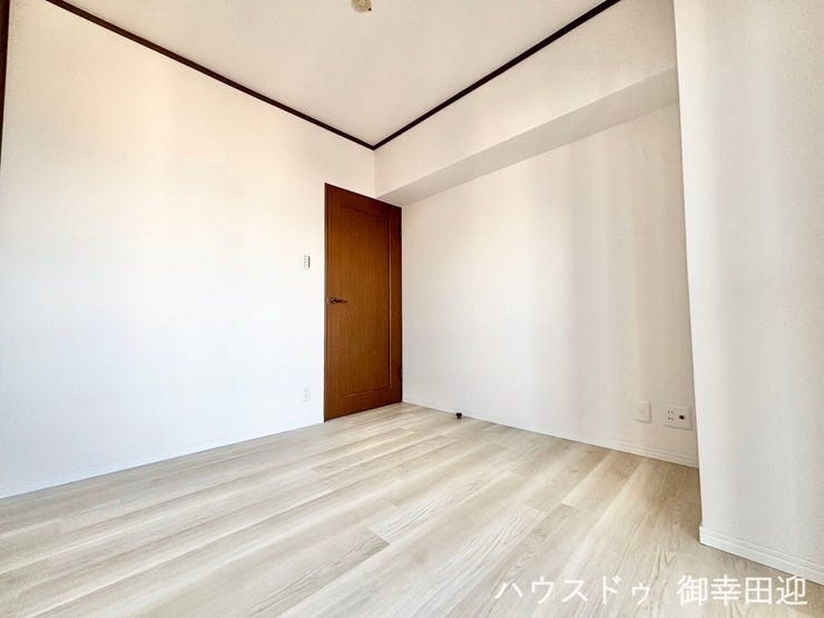 ■4.5帖洋室■心からリラックスできる静けさ、上質な眠りで、毎日をリセットします。明日への活力を養う空間です。