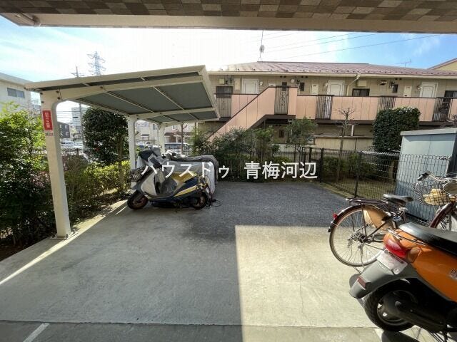 バイク置場