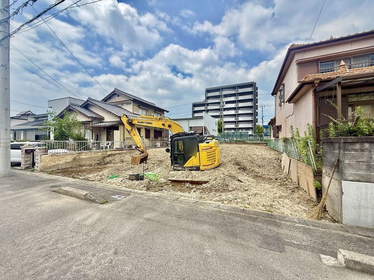 ◇外観写真◇
出来上がるお家は、20.1帖の広々LDKとなっています。家族が集まって食事をしたり、くつろいだりするのに十分な広さです。人気の対面式キッチンで、毎日のご家族での会話が弾みますね♪