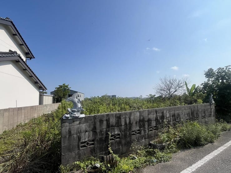 【外観】
●約87坪の余裕ある敷地面積!
●周囲開けており陽当たり良好♪
●災害ハザードエリア外◎
●野市東小学校区