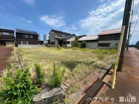 富山市岩瀬古志町
