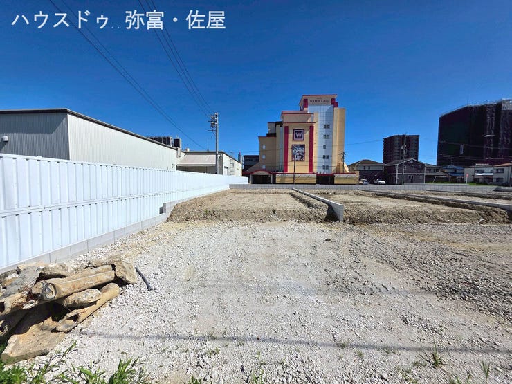 並列駐車2台可能です!