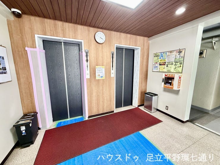 エレベーター2基設置で朝の通勤時間帯もスムーズ。待ち時間のストレス軽減につながります。