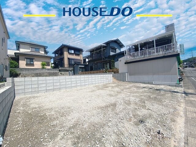 ◆小・中学校徒歩10分以内&バス停徒歩3分!
お子さまの通学も安心♪毎日の通勤・お出かけにも便利な住環境です!