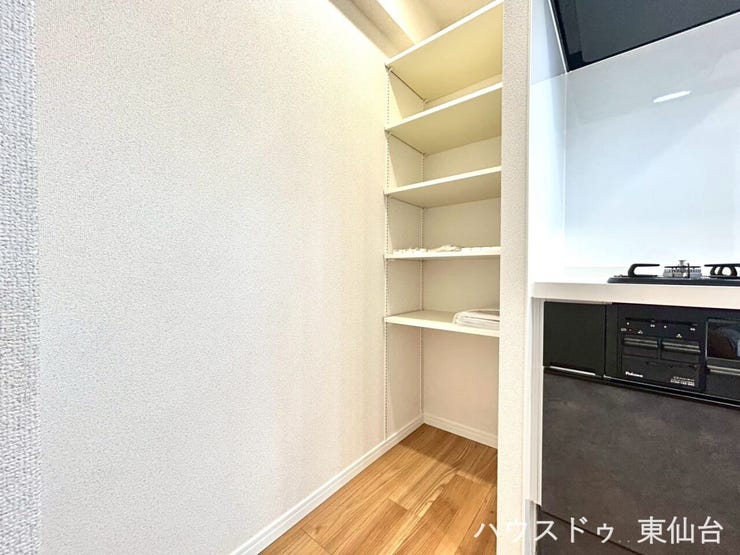 「使いたいときにすぐ取り出せる」「見やすく整理ができる」工夫が詰まった収納スペースで、忙しい家事をサポートします。