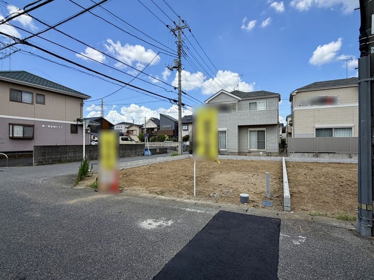 近隣にはスーパーやドラッグストア等々が点在しているため、お買い物も非常にスムーズです。