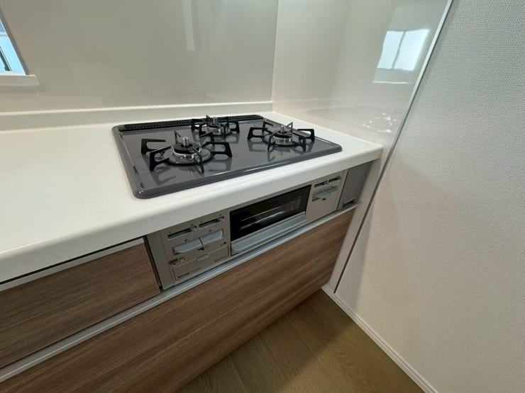 コンロ三口+グリル付き