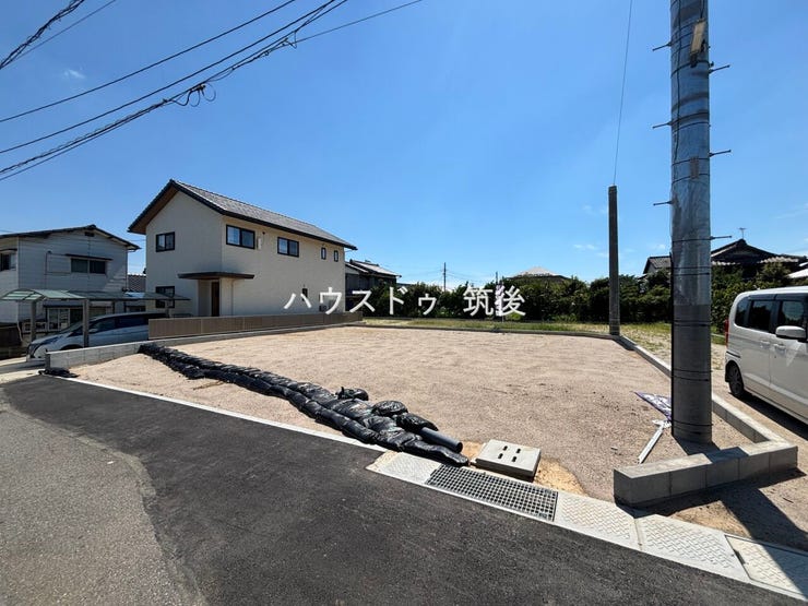 敷地形状が分かりやすく、建物配置や駐車計画をイメージしやすい区画です。