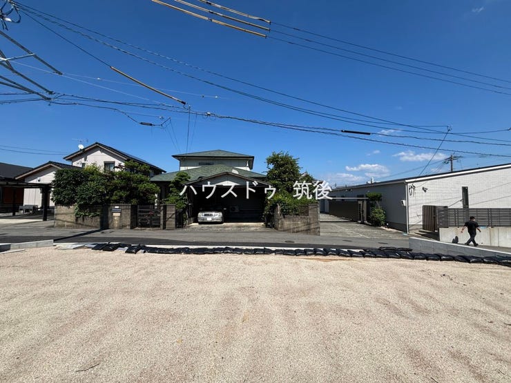 建物配置により、駐車スペースや庭の取り方もご検討いただけます。