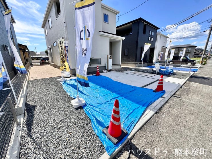 ■車と趣味の幅が広がる場所■単なる駐車スペースではない、洗車やタイヤ交換、DIYにも使える多目的な屋外スペースです。