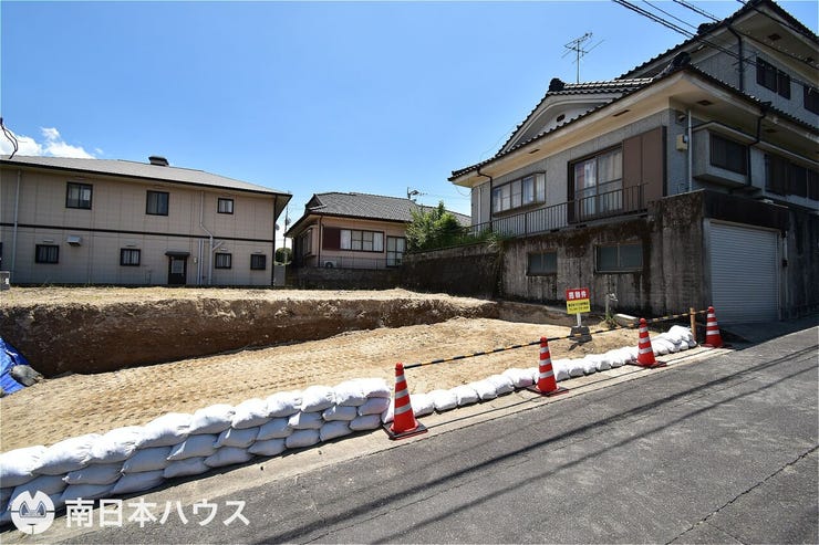 明和１丁目 新築戸建 明和１丁目／２区画 【外観】令和8年7月25日　撮影
明和小学校、明和中学校まで徒歩3分で通学も安心♪