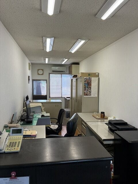 事務所内