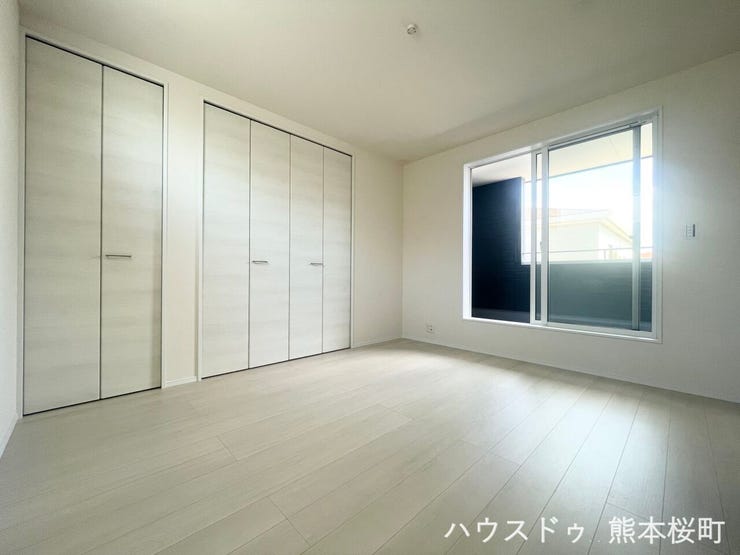 ■2階7帖洋室■心からリラックスできる静けさ、上質な眠りで、毎日をリセットします。明日への活力を養う空間です。