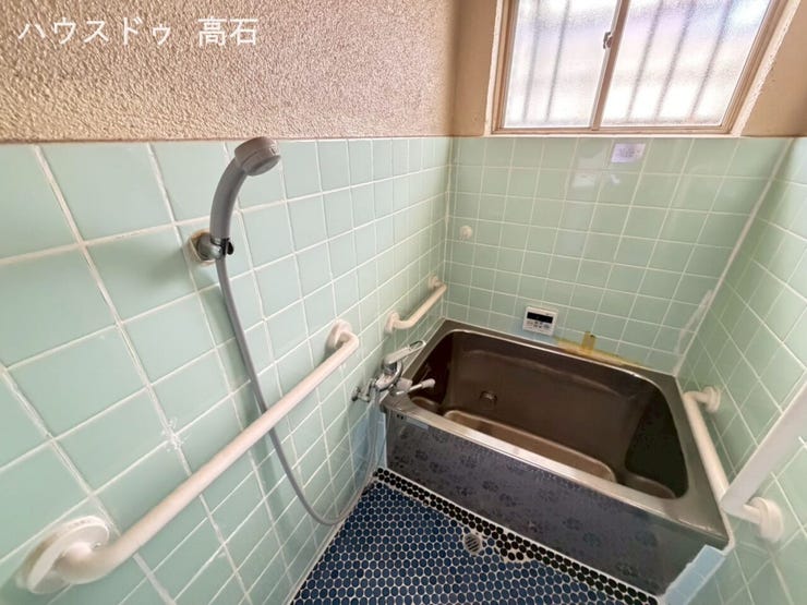キッチンからお風呂へのアクセスが良く、夕食の準備をしながらお風呂の用意もラクラク。