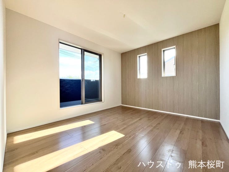 ■2階7帖洋室■心からリラックスできる静けさ、上質な眠りで、毎日をリセットします。明日への活力を養う空間です。
