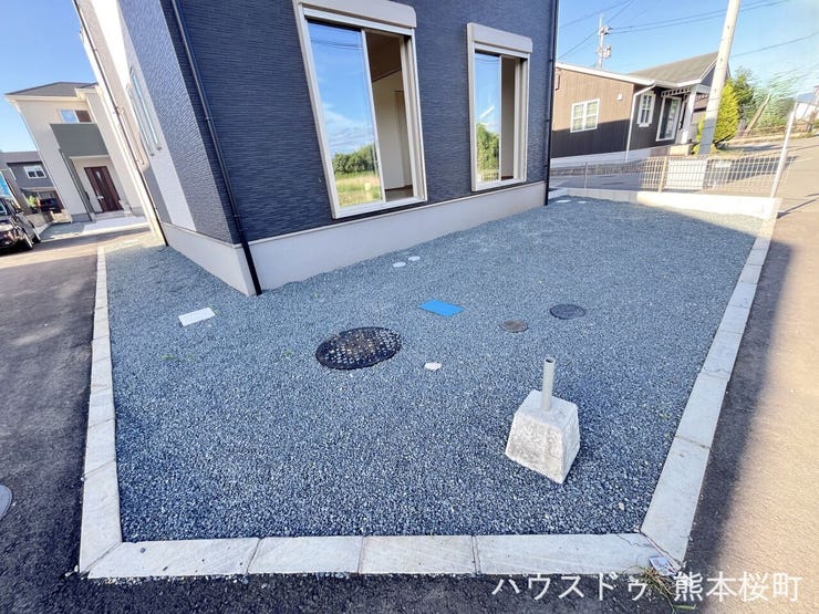 ■遊びと安らぎの多目的空間■子どもが安全に遊べ、ペットと触れ合い、大人も自然に癒やされる、暮らしを彩るスペースです。