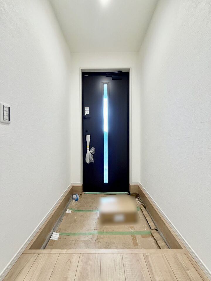 住まいの第一印象を彩る玄関。明るく清潔感のある空間が、ご家族や訪れる方を気持ちよく迎えてくれます。
※9/22現在工事中