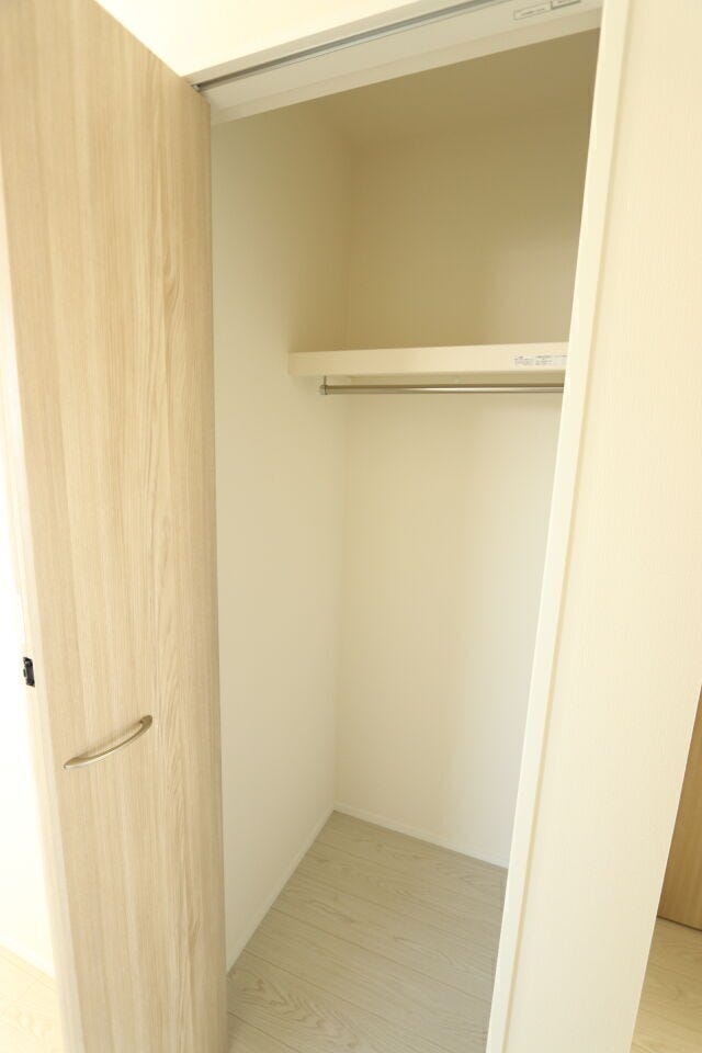 部屋ごとに設けた収納は住みやすさへのこだわり!