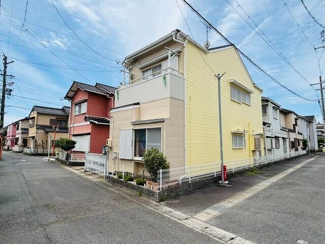 人気の整形地物件です。