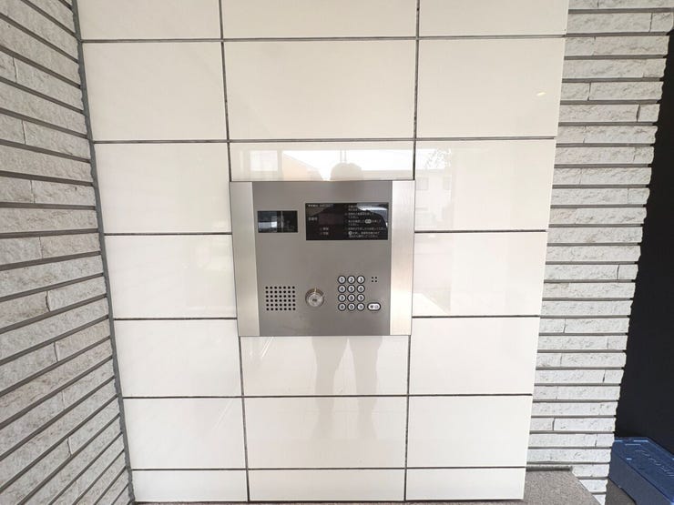 オートロック設備で安心のセキュリティ!