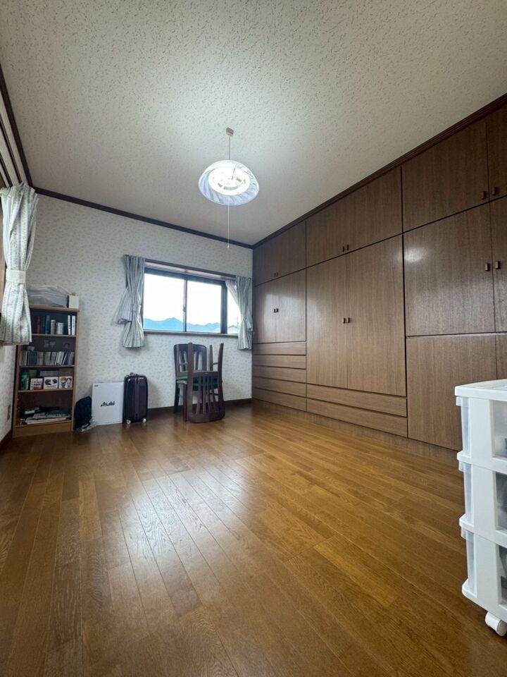 2階洋室①