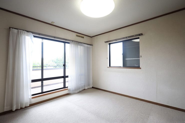*2階6帖洋室*
※家具削除加工を行っており、写真はイメージです※