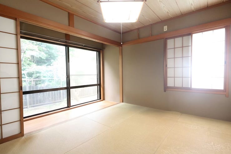 *南側6帖和室*
※家具削除加工を行っており、写真はイメージです※