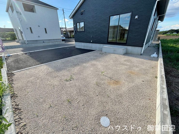 ■遊びと安らぎの多目的空間■子どもが安全に遊べ、ペットと触れ合い、大人も自然に癒やされる、暮らしを彩るスペースです。