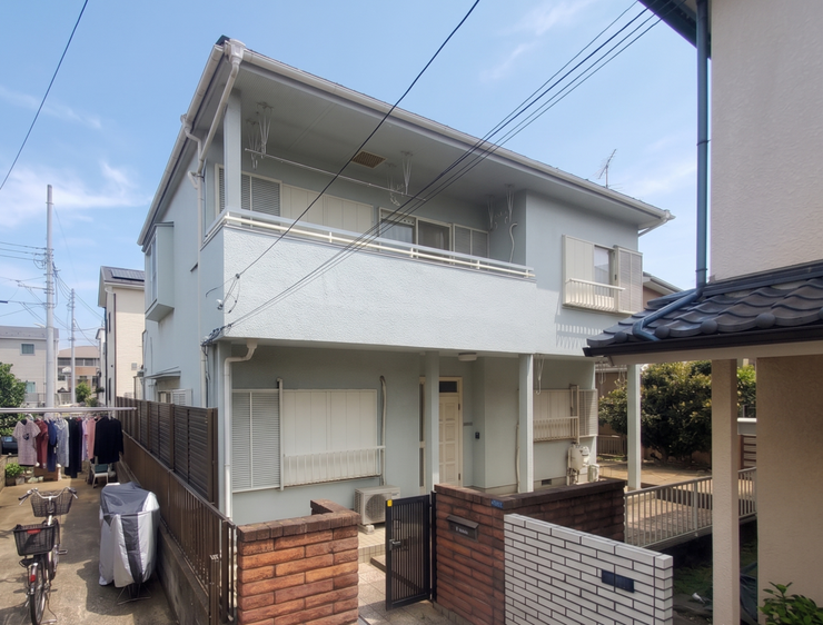 【Exterior】落ち着きのあるシンプルな外観で、長く愛せる住まいに仕上がっています。